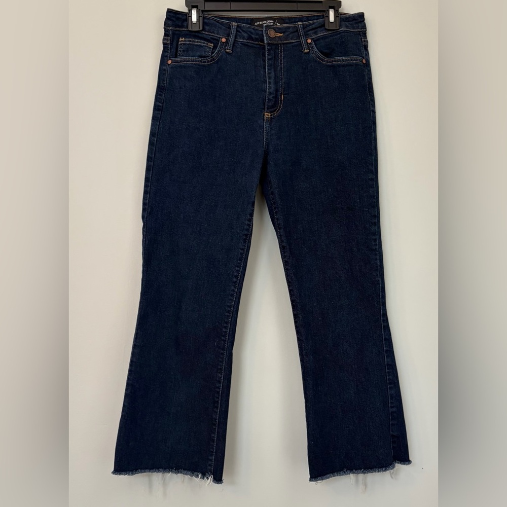 Just Black Denim High Rise Cropped Flare Jeans Dark Wash Raw Hem, Size 29